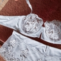 Saga_biustonosz_simone_perele_grey